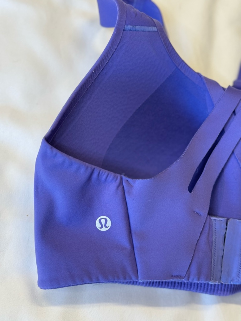 Lululemon Althetica Air Support Bra, Bra in Charged Indigo 34 DDD - Picture 10 of 14